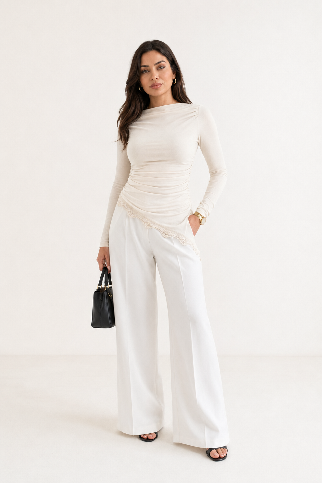 CLOZS The Lace Top product image 1